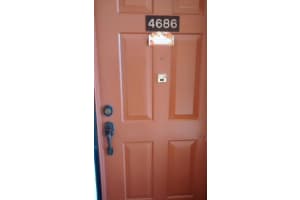 4686 Oak Terrace Dr, Greenacres, FL 33463, Sold 08/20/18