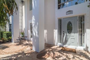 7650 Live Oak Dr, Coral Springs, FL 33065, Sold 09/06/18