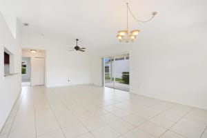 135 Stillwater Cir, Jupiter, FL 33458, Sold 09/18/18