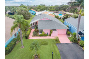 3297 NE Catamaran Terrace, Jensen Beach, FL 34957, Sold 08/31/18