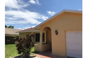 387 SW 30th Ave, Deerfield Beach, FL 33442, Sold 12/20/18