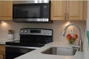 420 SE 2nd Ave b2, Deerfield Beach, FL 33441, Sold 09/14/18