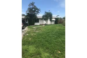 860 Balfrey Dr S, West Palm Beach, FL 33413, Sold 10/22/18