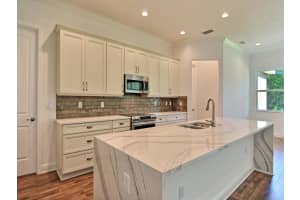 MLS# R10448925, Vero Beach, Florida 32967