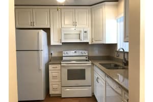 200 Waterway Dr S, Lantana, FL 33462, Sold 01/10/19