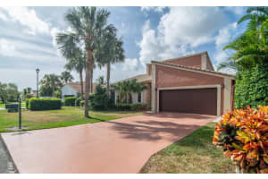 282 NW 69th St, Boca Raton, FL 33487, Sold 10/15/18
