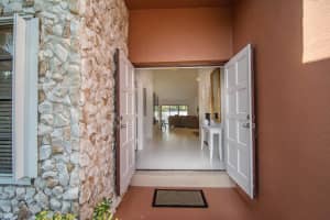 282 NW 69th St, Boca Raton, FL 33487, Sold 10/15/18