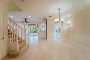 104 Las Brisas Cir, Hypoluxo, FL 33462, Sold 06/27/19
