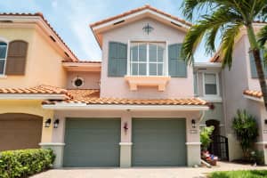 104 Las Brisas Cir, Hypoluxo, FL 33462, Sold 06/27/19