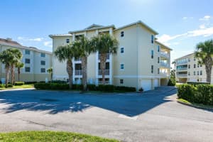 MLS# R10449373, Vero Beach, Florida 32963