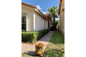 4790 Modern Dr, Delray Beach, FL 33445, Sold 08/26/19