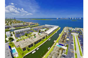 124 Shore Ct, North Palm Beach, FL 33408, Sold 09/21/18