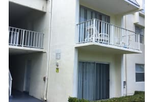 405 Executive Center Dr, West Palm Beach, FL 33401, Sold 10/03/18