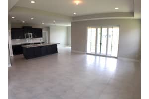 7374 SW Kantner Dr, Stuart, FL 34997, Sold 02/27/19