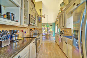 2565 Iroquois Cir, West Palm Beach, FL 33409, Sold 11/13/18