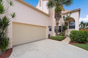 2638 La Lique Cir, West Palm Beach, FL 33410, Sold 06/27/19