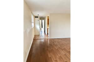 917 N Flagler Dr Suite 112, West Palm Beach, FL 33401, Sold 09/21/18