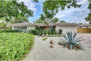 810 NW 7th St, Boca Raton, FL 33486, Sold 04/05/19