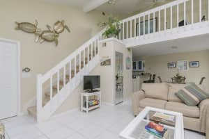 24 Maplecrest Cir, Jupiter, FL 33458, Sold 09/28/18