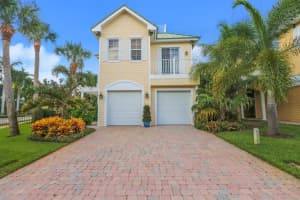 7992 SE Asaro St, Hobe Sound, FL 33455, Sold 11/20/18