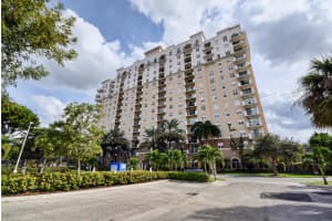 616 Clearwater Park Rd, West Palm Beach, FL 33401, Sold 01/24/19