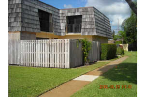 MLS# R10451239, Lake Worth, Florida 33461