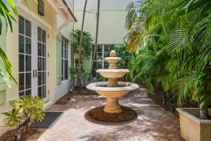 228 E Boca Raton Rd, Boca Raton, FL 33432, Sold 02/28/19