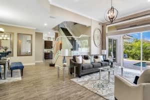 3384 Harness Cir, Lake Worth, FL 33449, Sold 08/31/18