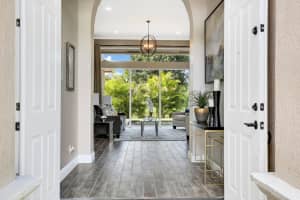 3384 Harness Cir, Lake Worth, FL 33449, Sold 08/31/18