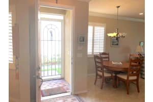 6380 Oxford Cir, Vero Beach, FL 32966, Sold 10/04/18