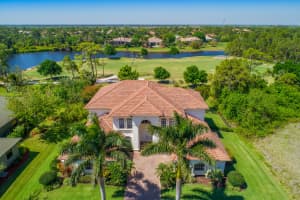 932 SW Squire Johns Ln, Palm City, FL 34990, Sold 04/16/19