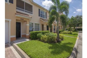 2560 57th Cir, Vero Beach, FL 32966, Sold 09/28/18