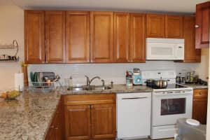 2794 Tennis Club Dr, West Palm Beach, FL 33417, Sold 09/28/18