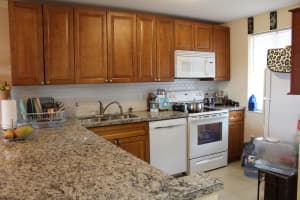 2794 Tennis Club Dr, West Palm Beach, FL 33417, Sold 09/28/18