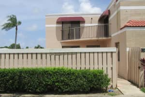 3660 Village Dr, Delray Beach, FL 33445, Sold 10/22/18