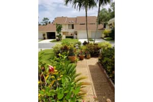 502 Maplewood Dr, Greenacres, FL 33415, Sold 10/30/18