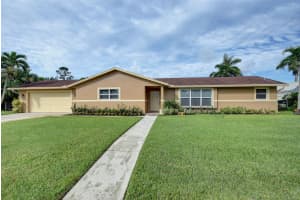 3167 Hoylake Rd, Lake Worth, FL 33467, Sold 09/28/18
