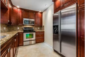 2320 Treasure Isle Dr A72, West Palm Beach, FL 33410, Sold 09/13/18