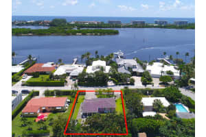 8009 Flagler Ct, West Palm Beach, FL 33405, Sold 11/01/18