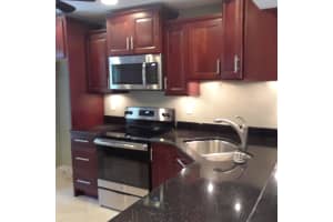 1862 SW Palm City Rd APT 203, Stuart, FL 34994, Sold 10/17/18