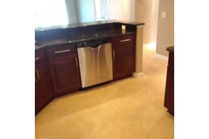 1862 SW Palm City Rd APT 203, Stuart, FL 34994, Sold 10/17/18