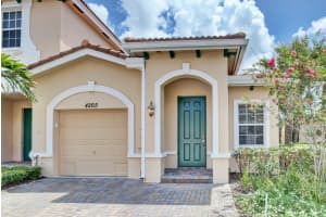 4265 SW Pine Cove Ct, Stuart, FL 34997, Sold 09/07/18