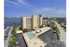 3040 Lake Shore Dr, Riviera Beach, FL 33404, Sold 12/04/18