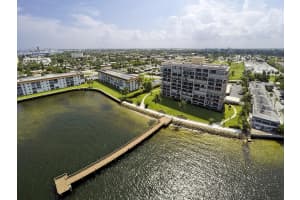 3040 Lake Shore Dr, Riviera Beach, FL 33404, Sold 12/04/18