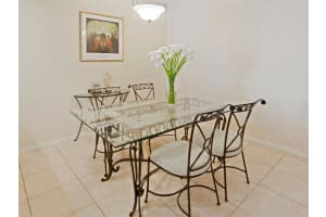 6446 Park Lake Cir, Boynton Beach, FL 33437, Sold 09/28/18