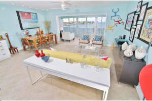 400 Wilma Cir, West Palm Beach, FL 33404, Sold 10/04/18