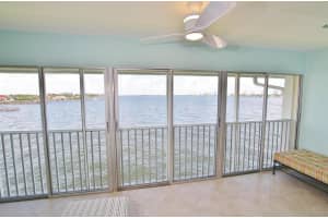 400 Wilma Cir, West Palm Beach, FL 33404, Sold 10/04/18