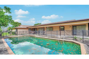 7542 St Andrews Rd, Lake Worth, FL 33467, Sold 01/15/19
