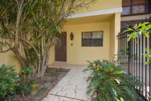 5668 Santiago Cir, Boca Raton, FL 33433, Sold 10/09/18