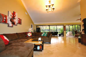 2840 Eagle Ln, West Palm Beach, FL 33409, Sold 10/09/18